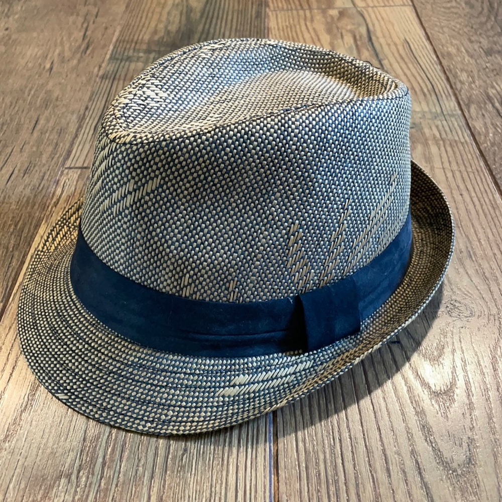 Women’s fedora